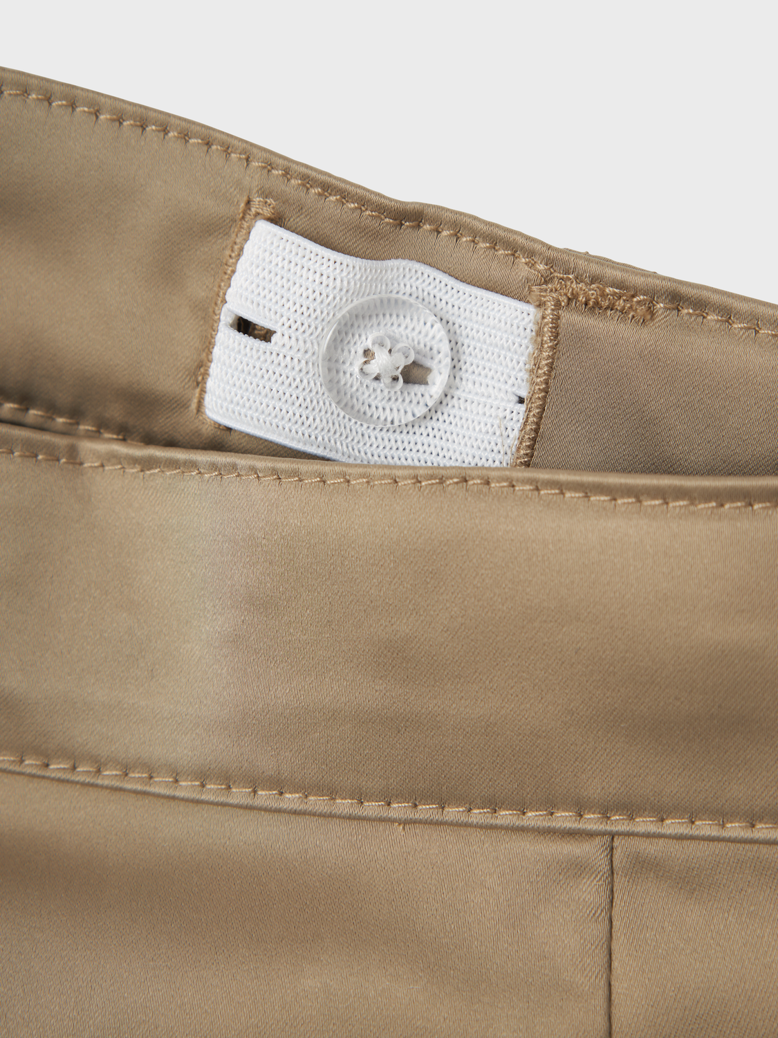 model_shot-front_full